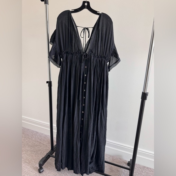 Flawless Black Crepe Maxi Dress - Picture 4 of 9